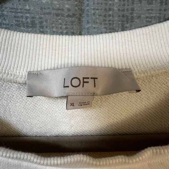 LOFT Cream Puff Sleeve Sweatshirt Romantic Cottagecore Statement Sleeve Pullover - Picture 6 of 12